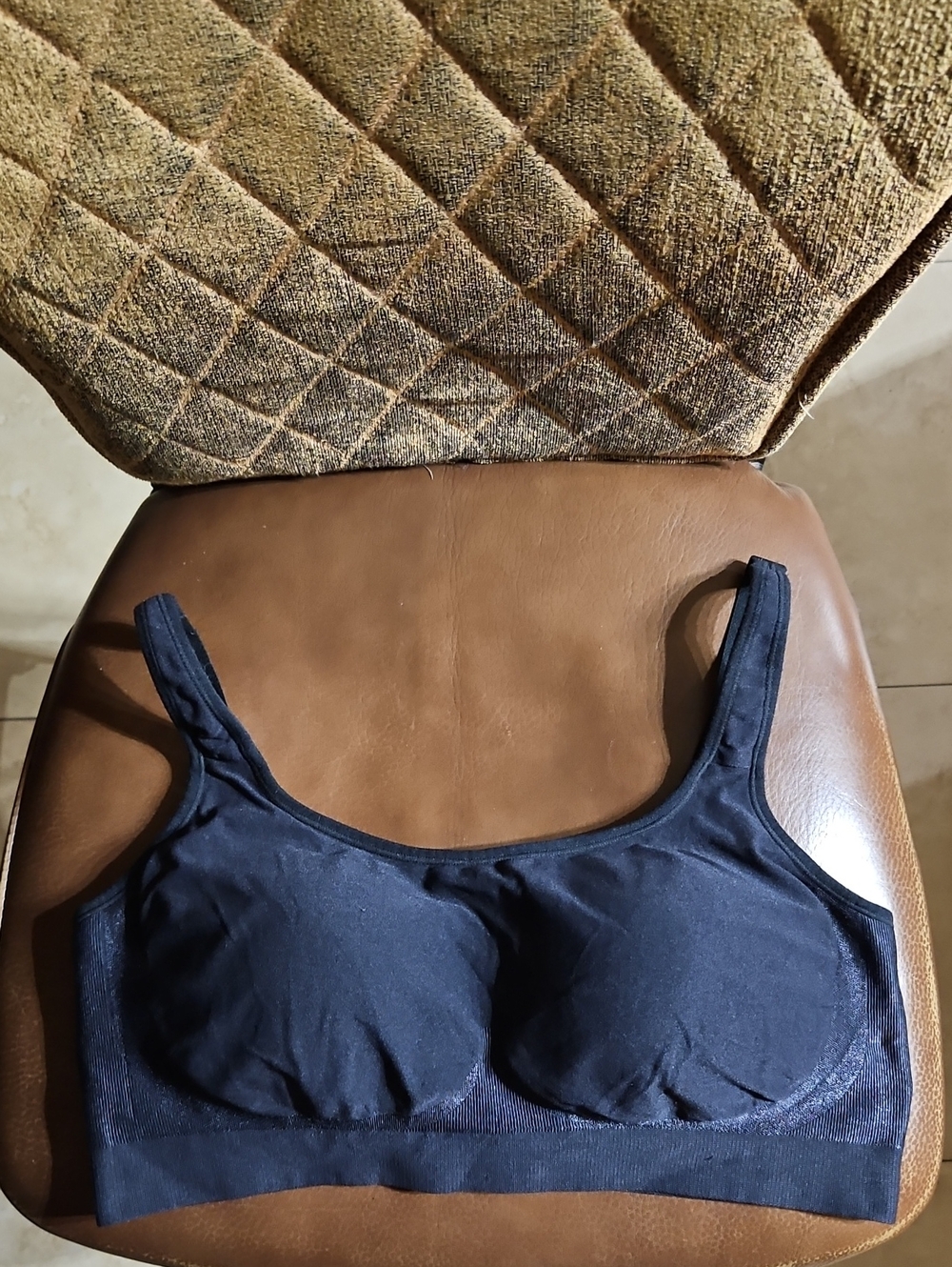 Shapermint Essentials Everyday Comfort Straps Wireless Shaping Bra Seamless